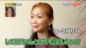 滝沢カレンの母の画像