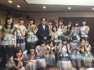 秋元康と乃木坂46の画像