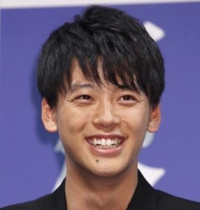 竹内涼真の画像
