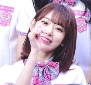 宮脇咲良の画像