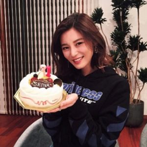 島袋聖奈の画像