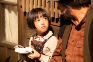 粟野咲莉の画像