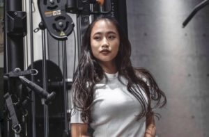 田辺莉咲子の画像